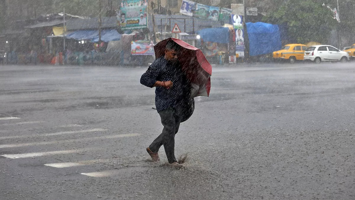 Por: Cortesía Tormenta ‘Lester’ podría tocar tierra en las próximas horas; se esperan lluvias para estos estados