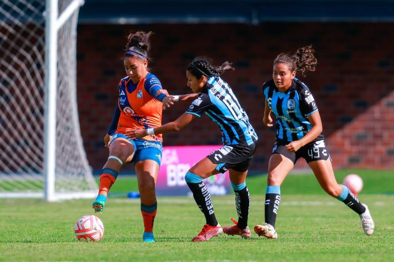 Por: Cortesía Puebla Femenil perdió en Querétaro