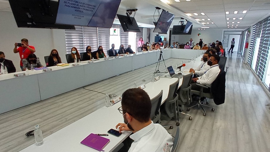 Entrega SEPE-USET plazas de nueva creación y promoción vertical