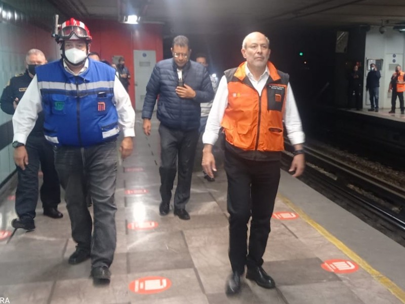 Por: Cortesía Se presenta incidente en línea B del metro, pasajeros son evacuados; descartan explosión y descarrilamiento