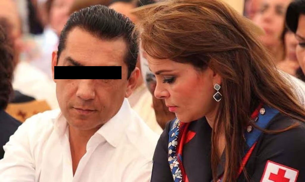 Por: Cortesía Juez dicta auto de formal prisión a José Luis Abarca y su esposa pero no por el caso Ayotzinapa