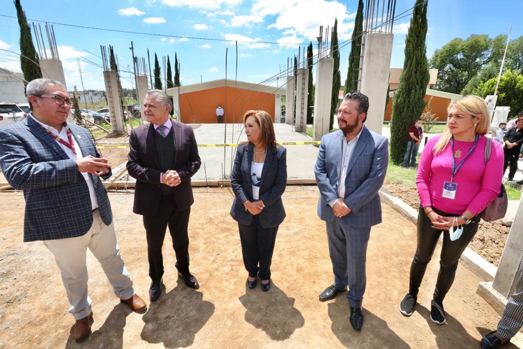 Supervisa Lorena Cuéllar rehabilitación de infraestructura educativa