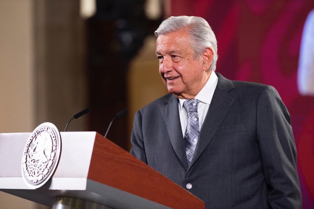 Por: Cortesía AMLO y empresarios se compromete a mantener los precios de 24 productos de la canasta básica sin aumento