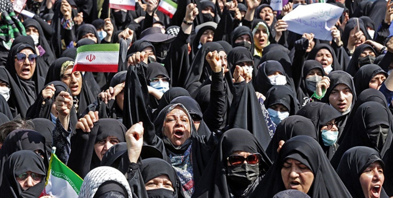Por: Cortesía En Irán también protestan a favor del Gobierno y del velo obligatorio