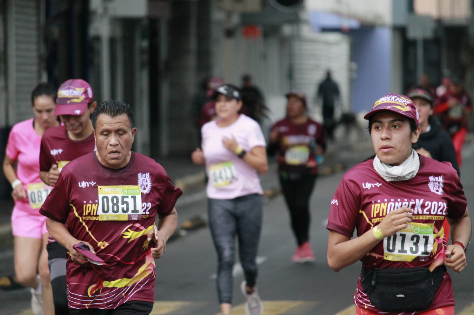 Participan cientos de tlaxcaltecas en carrera IPNOnceK 2022