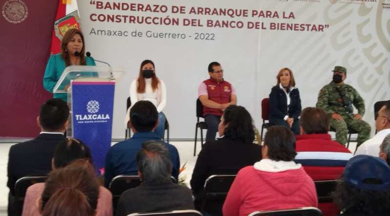 Dan banderazo de inicio del nuevo Banco de Bienestar en Amaxac de Guerrero