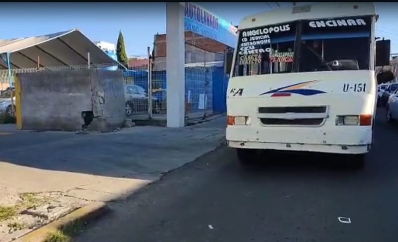 "Casi linchan al responsable": Hombre resulta herido de bala durante presunto asalto a Ruta Azteca