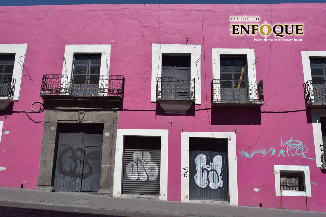 Por: Periódico Enfoque Templos, ni casonas registraron daños tras fuertes lluvias