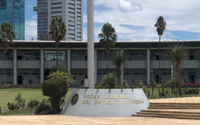 Fiscalía de Puebla investigará caso de magistrado que habría recibido sobornos de Eukid Castañón