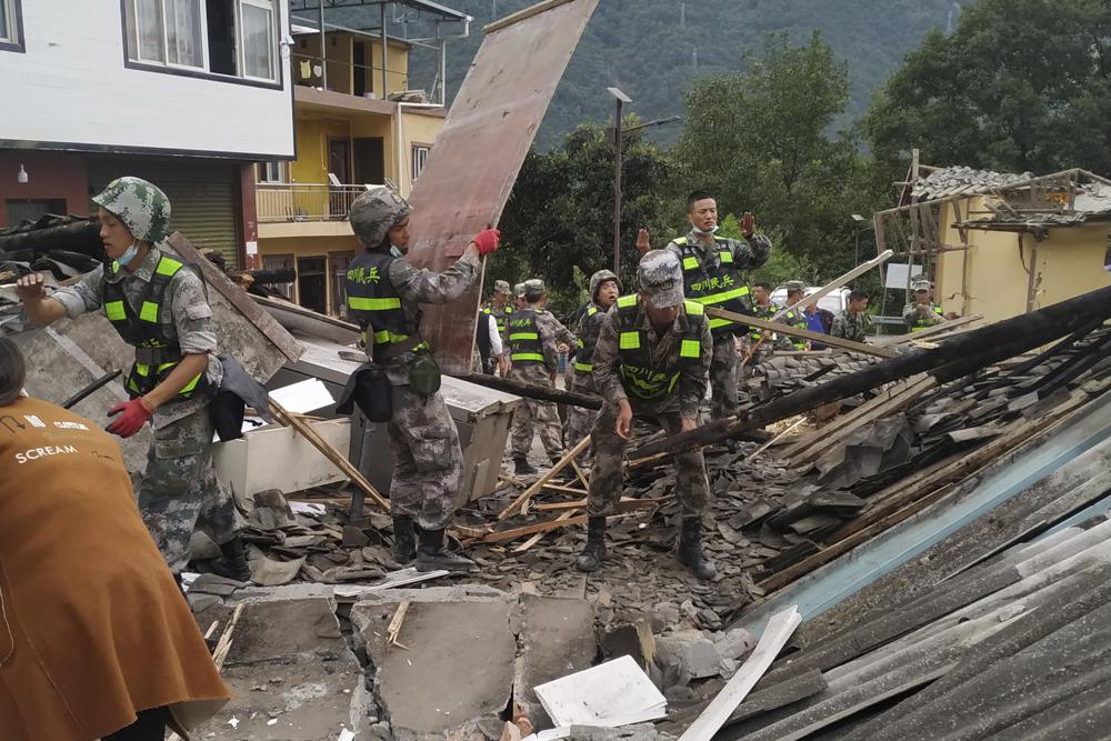 Sube a 74 la cifra de muertos tras el terremoto en China, además se reportan más de 250 lesionados