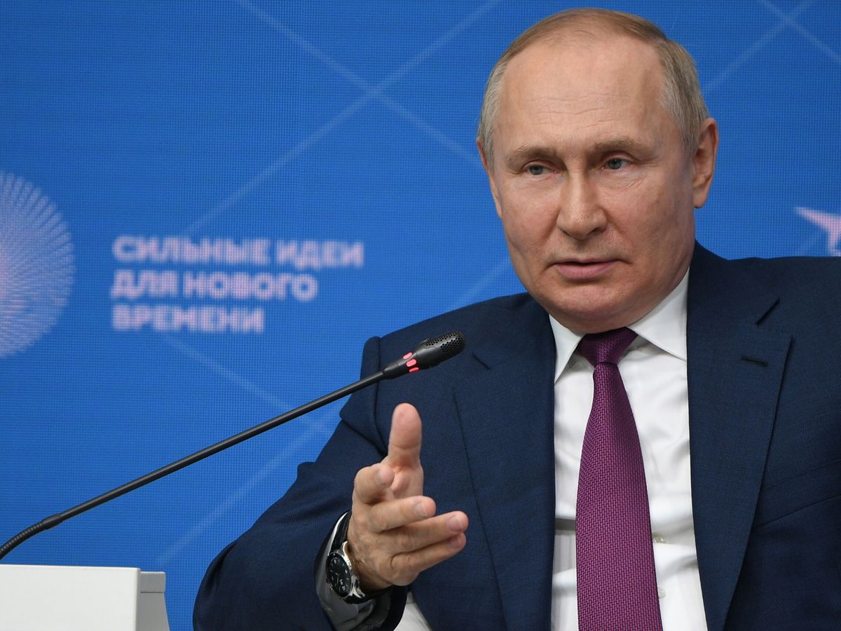 Por: Cortesía Amenaza Putin con detener suministros de petróleo y gas si se imponen límites a los precios