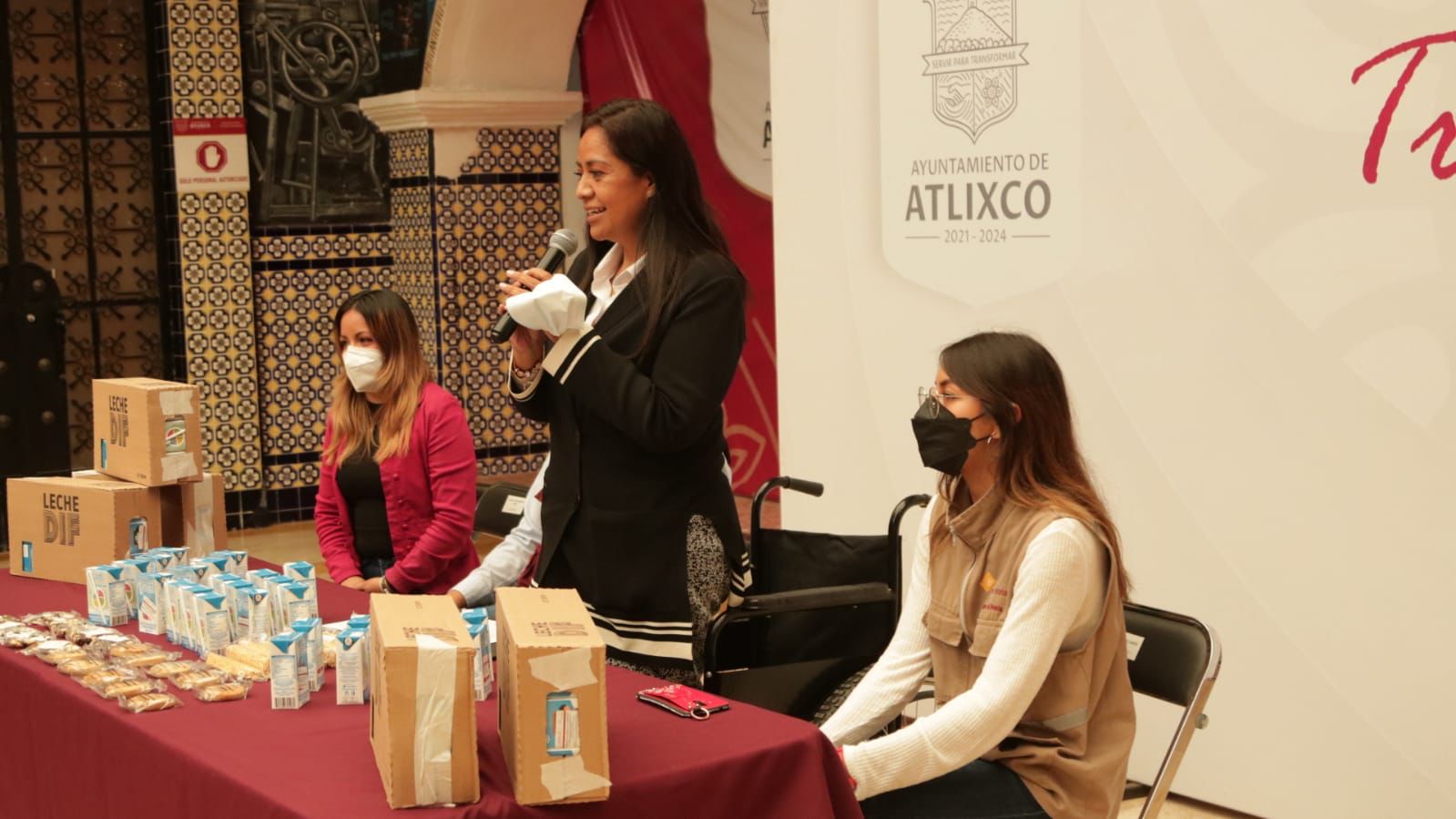 Por: Cortesía DIF de Atlixco hace entrega de desayunos fríos para más de 6 mil alumnos