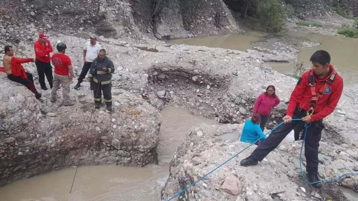 Por: Cortesía Buscan a menor arrastrado por corriente en Cuautinchán