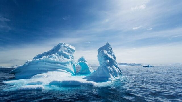 Científicos quieren arrojar aerosoles para evitar del deshielo de los polos de la tierra 