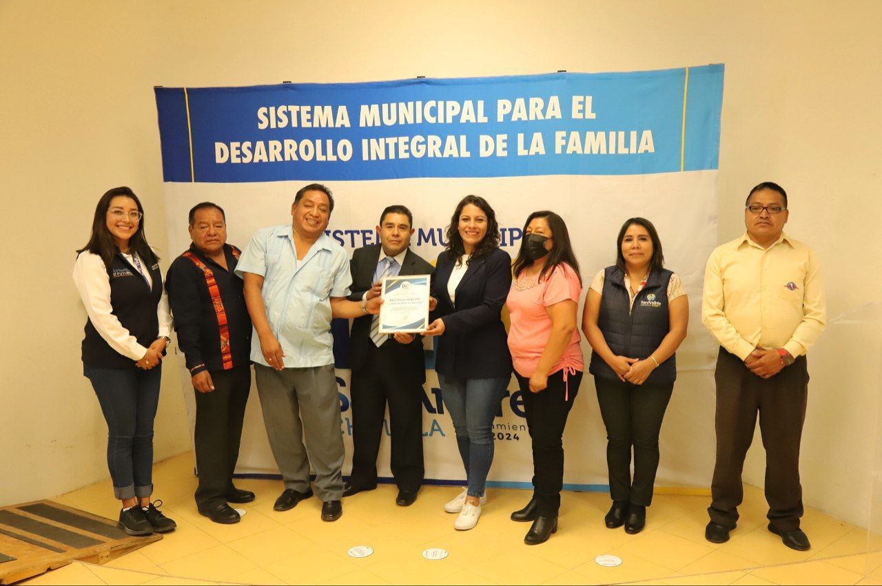 Comunicado oficial Lupita Cuautle encabeza la clausura del Curso de Sensibilización dirigido a conductores del transporte público