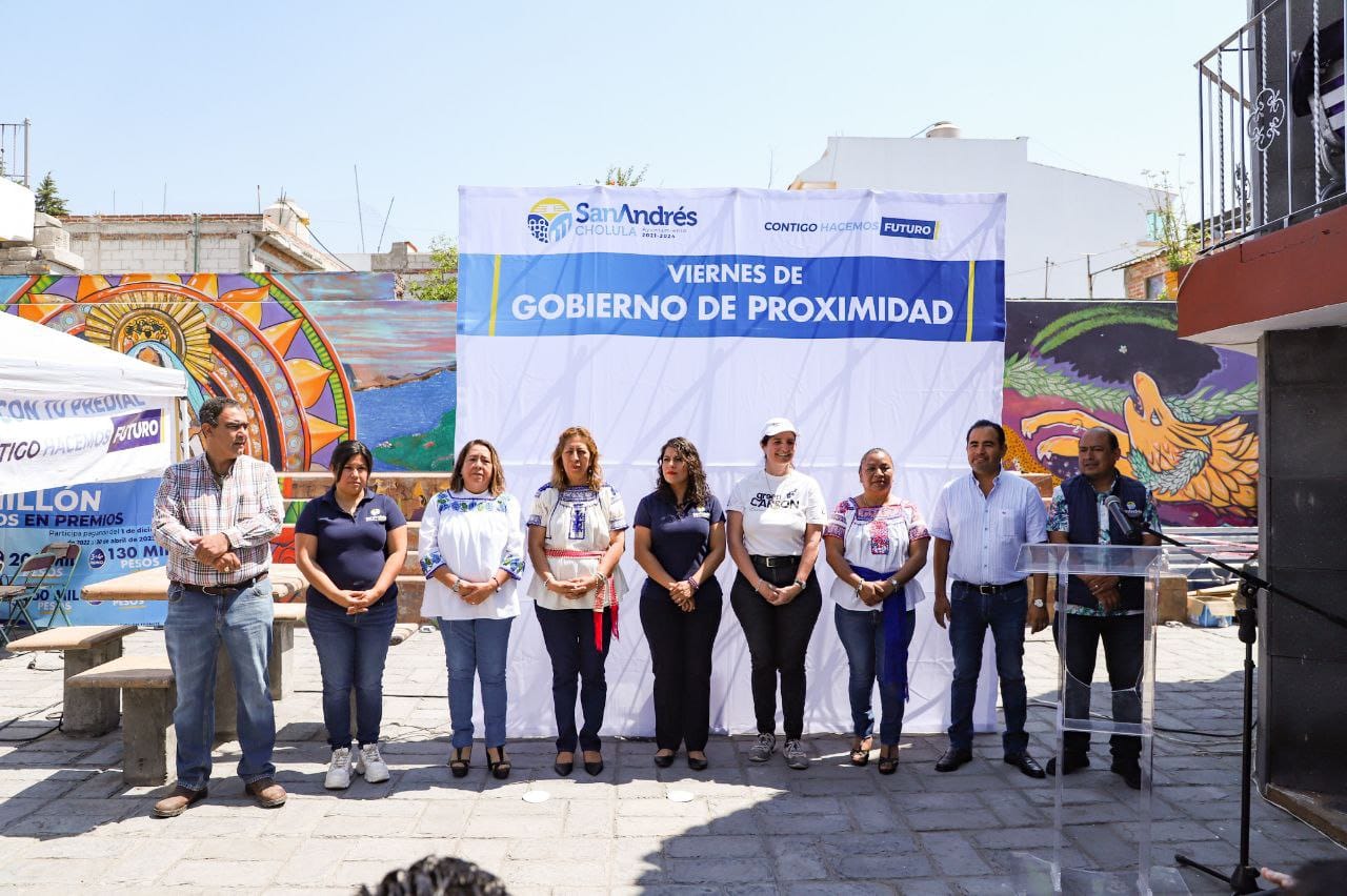 Llegan los servicios municipales al barrio de Santiago Xicotenco en la cabecera municipal