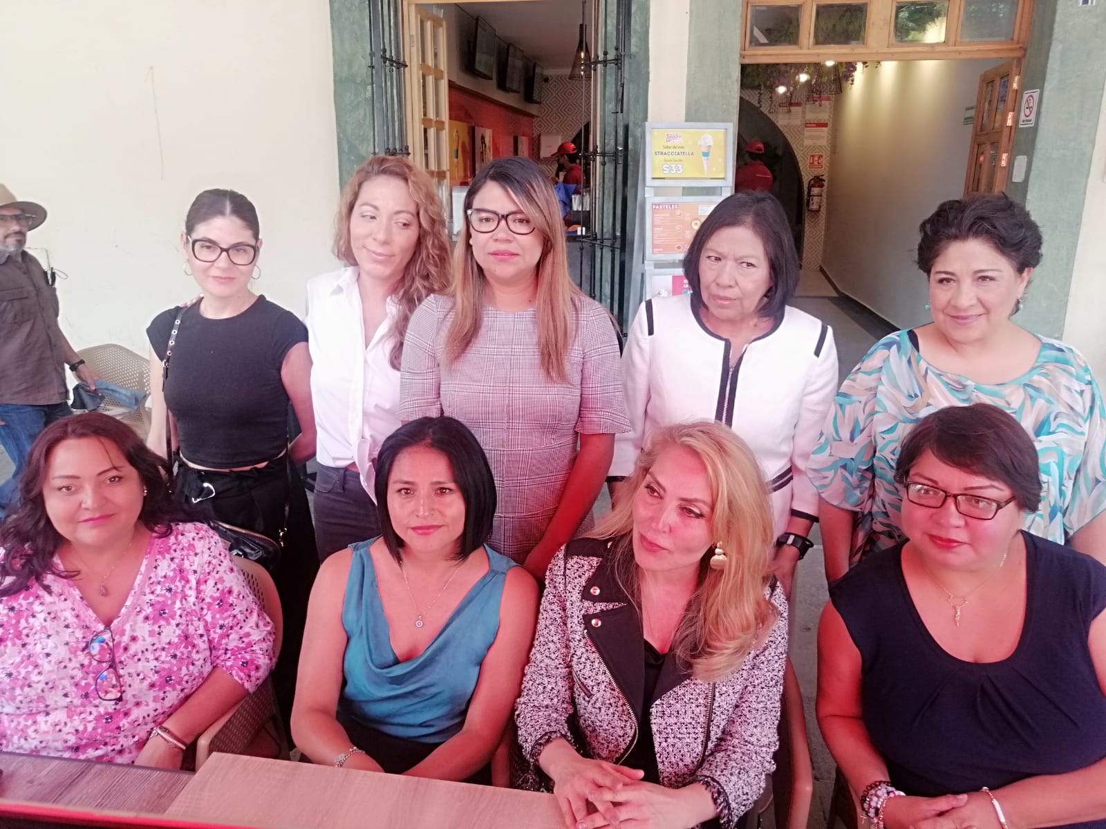 Por: Cortesía Lula Pineda Sirva de precedente en Puebla que acciones como las ejercidas por el diputado  Eduardo Alcántara no se pueden permitir: Erika de la Vega