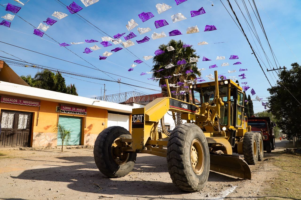 Comunicado oficial Inicia Mundo Tlatehui obra de adoquinamiento en la junta auxiliar Santa María Tonantzintla