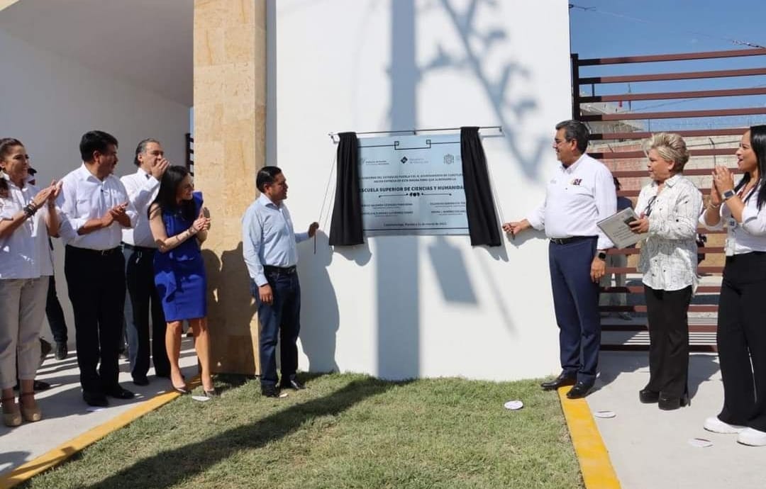 Con una inversión de 16 mdp, Cuautlancingo entrega instalaciones de la Escuela Superior de Ciencias y Humanidades