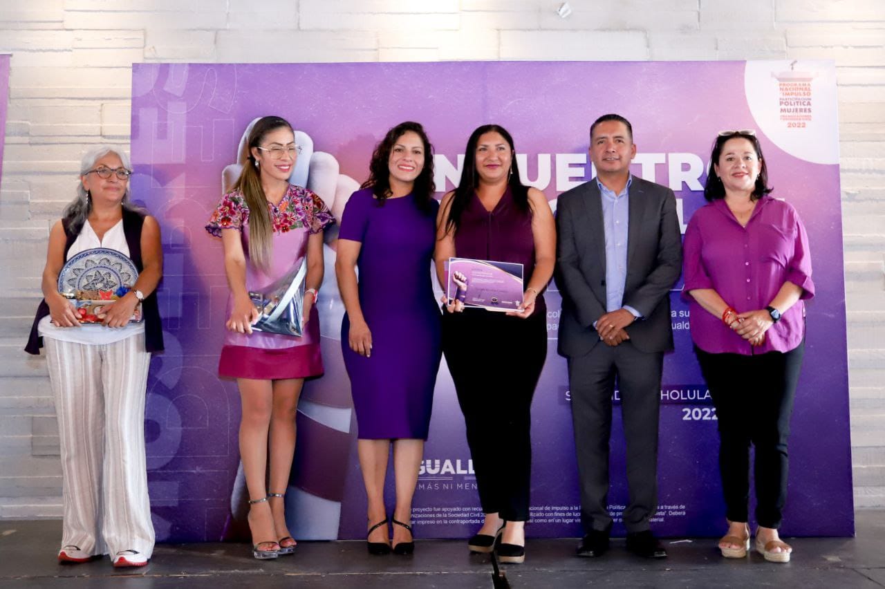 Reconoce Mundo Tlatehui a lideresas sanandreseñas 