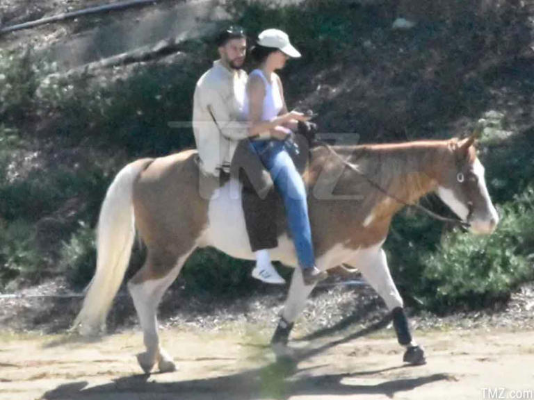 Por: Cortesía Captan a Bad Bunny y Kendall Jenner montando juntos a caballo