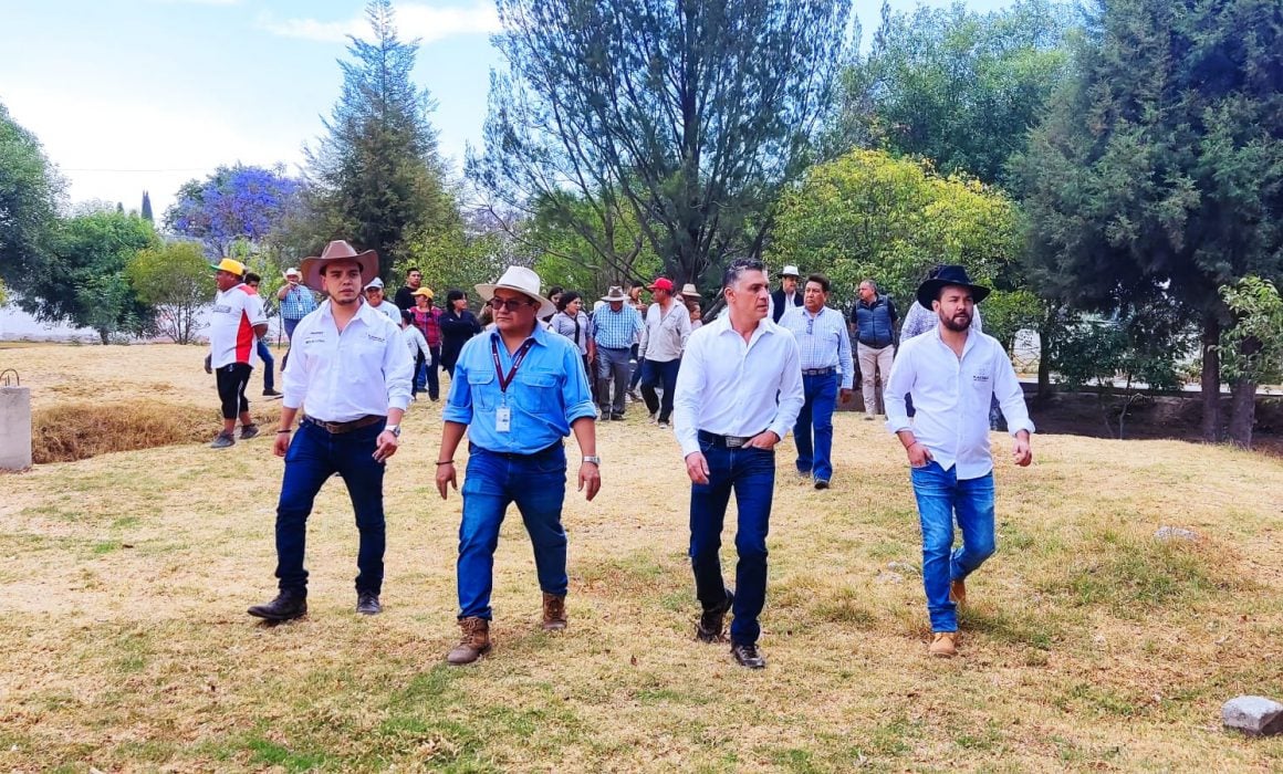 Por: Cortesía Rescate de la presa Acomulco en Zacatelco registra avance del 40%
