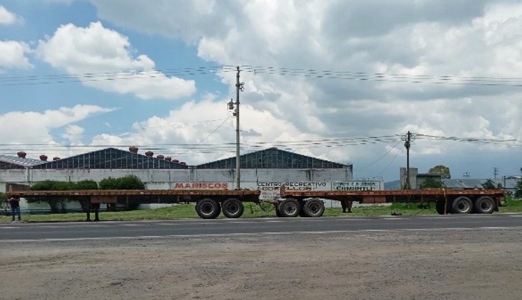 ASEGURA PGJE DOS PLATAFORMAS PARA TRACTOCAMIÓN CON REPORTE DE ROBO A TRANSPORTISTA CON VIOLENCIA