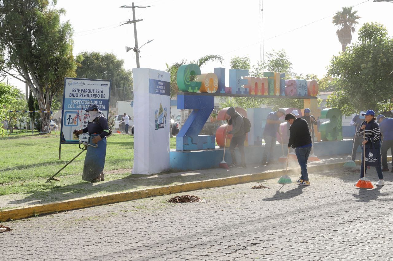 Llama Mundo Tlatehui a mantener limpio el municipio y a la tenencia responsable de perros y gatos