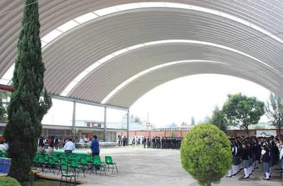 Más canchas deportivas, aulas y ampliación en infraestructura para el sector educativo de Cuautlancingo