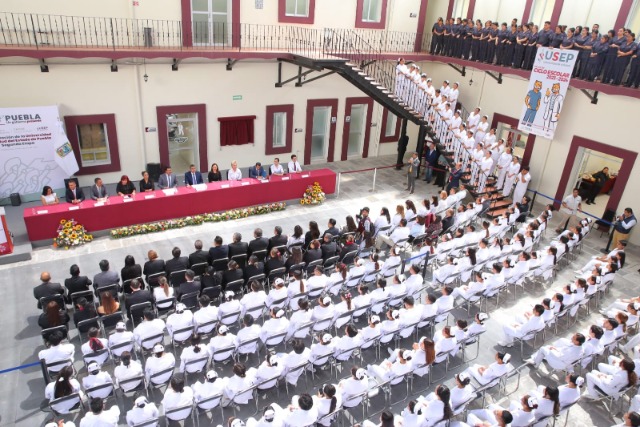 Por: Cortesía Entrega Sergio Céspedes rehabilitación de Universidad de la Salud