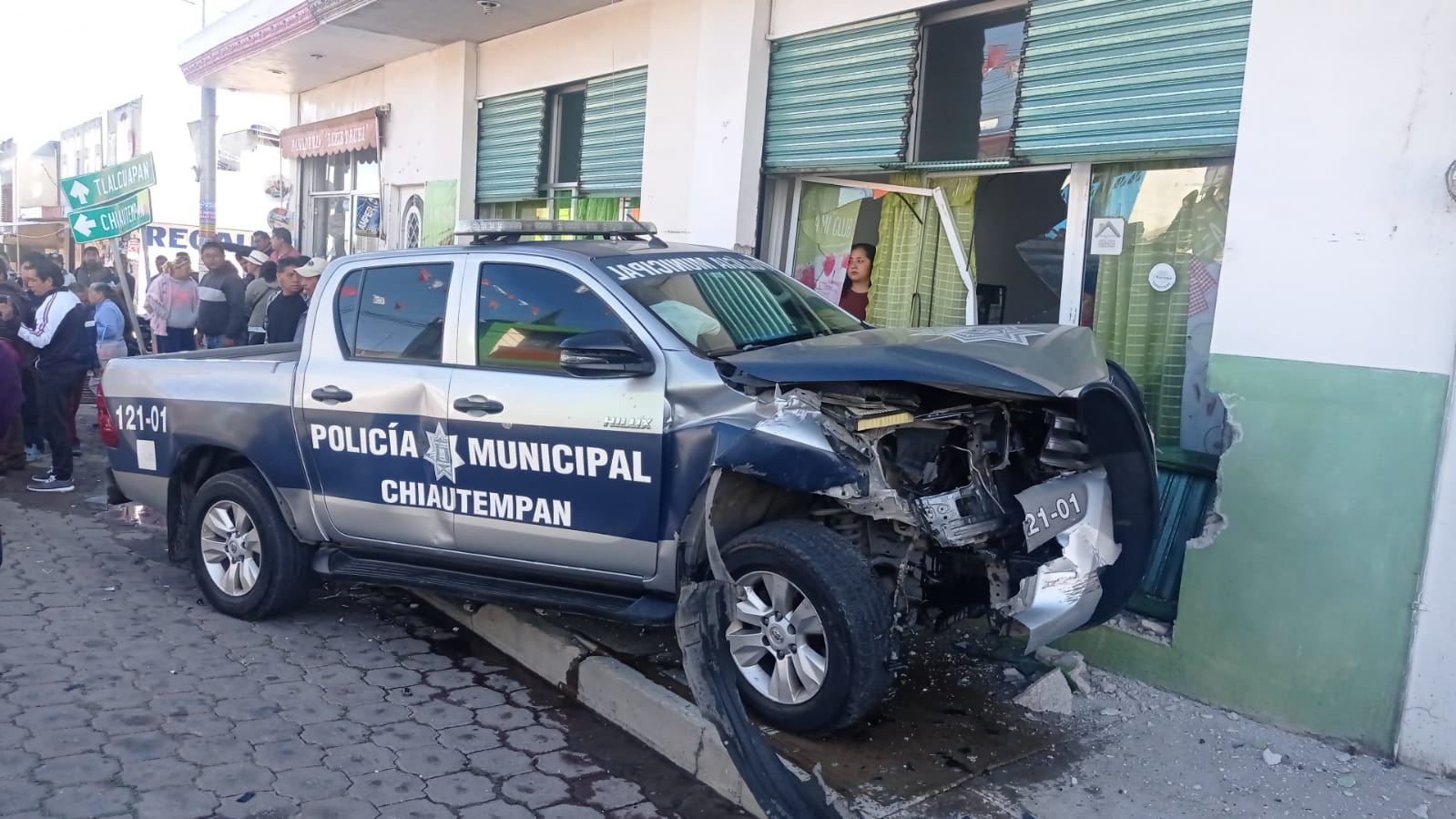Se accidenta patrulla de Chiautempan; se dirigían a atender reporte de robo
