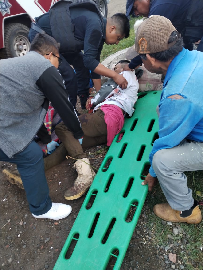 Imparable la inseguridad en Ixtacuixtla, balean a pareja que cuidaba su ganado; se resistieron a un asalto