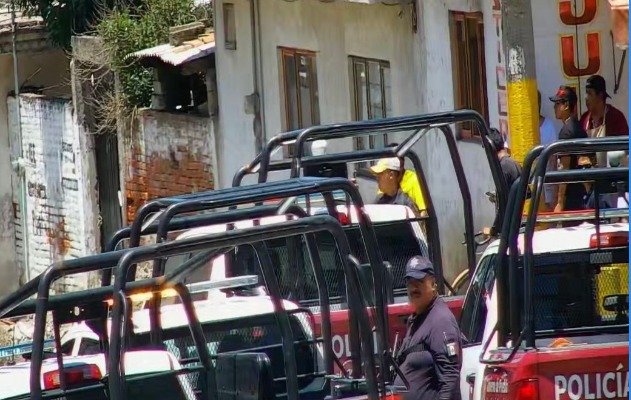 Balacera en Xoxtla deja saldo de dos policías heridos y uno muerto 