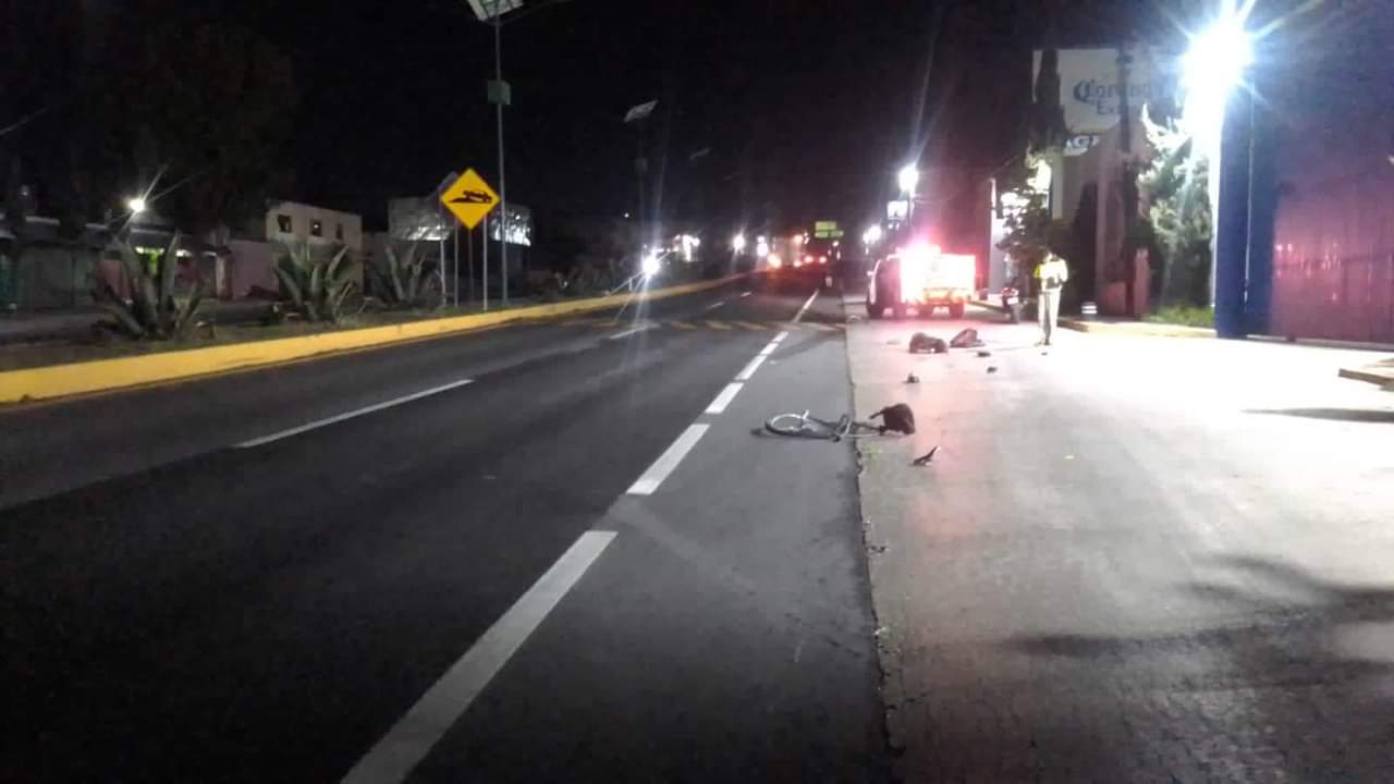 Por: Cortesía Embisten y matan a ciclista en Calpulalpan; no hubo detenidos