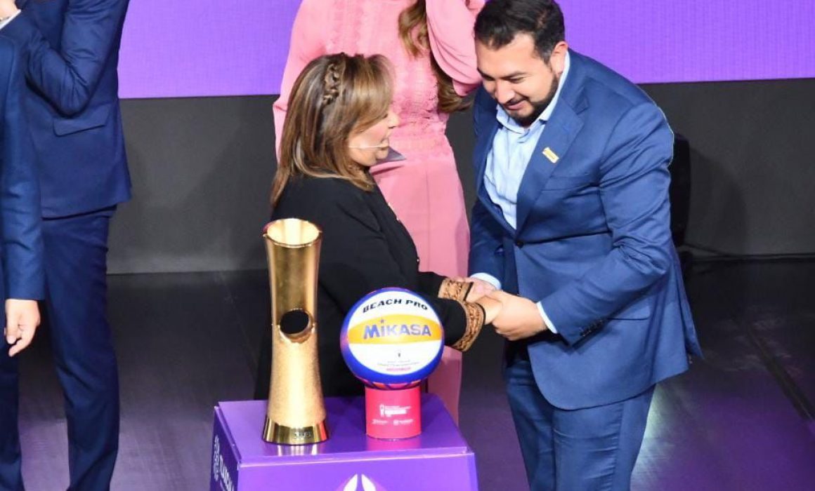 Asiste Salvador Santos al sorteo de Mundial de Voleibol de Playa Tlaxcala