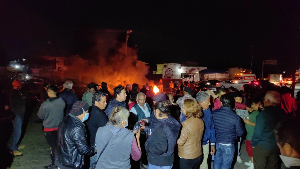  Pobladores de San Pablo del Monte cierren Vía Corta y toman alcaldía: exigen diálogo con el presidente 