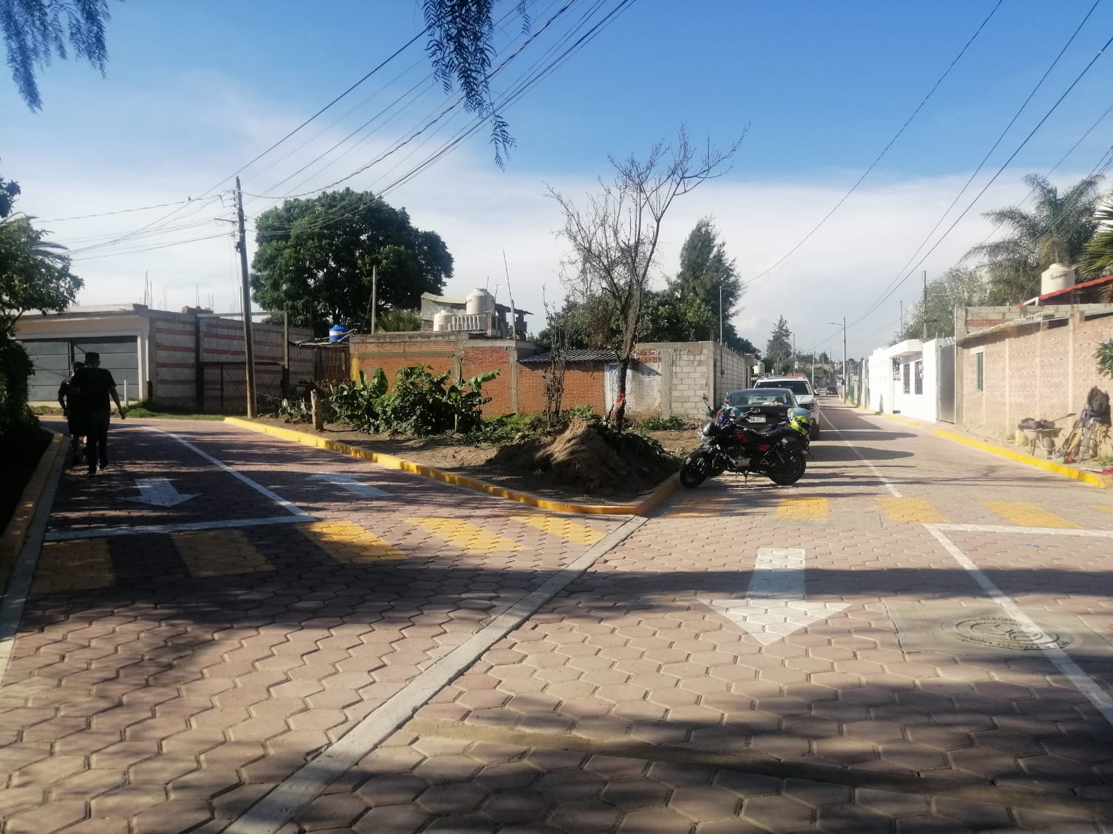 Entrega Filomeno Sarmiento, calle y privada Benito Juárez en cabecera municipal con una inversión de 5 mdp  