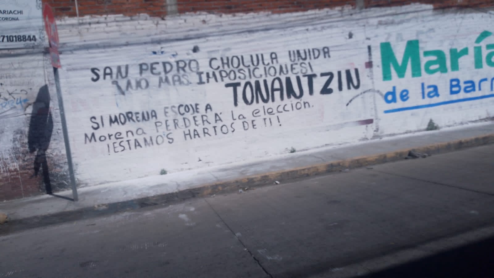 "No queremos a gente que no es de acá": cholultecas rechazan a Tonantzin Fernández