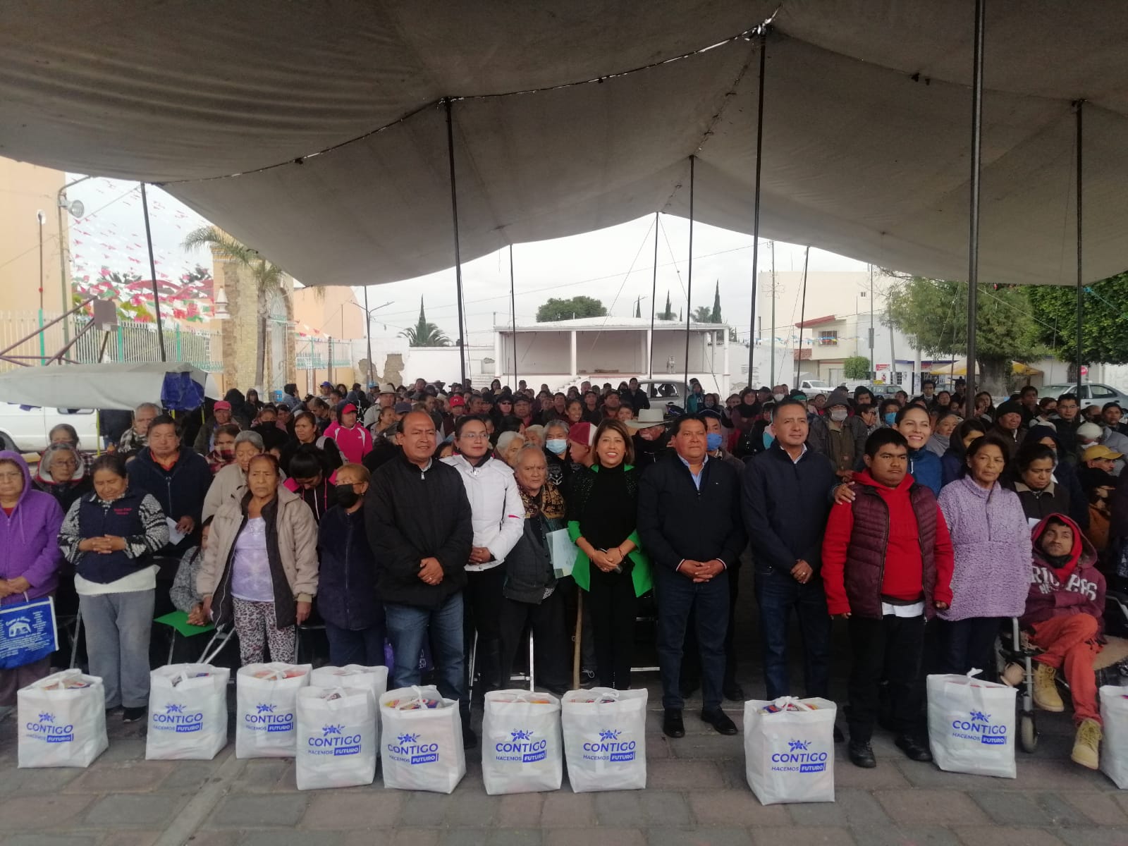 “Apoyo Alimentario Noche Buena” llega a grupos vulnerables de San Rafael Comac y la colonia Emiliano Zapata