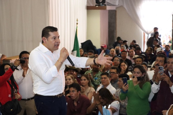 Por: Cortesía Red ferroviaria traerá progreso a la zona de Tecamachalco, afirma Armenta