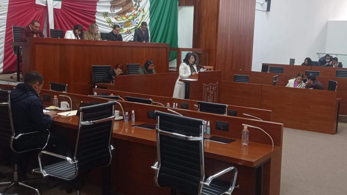 Alista Congreso presea de Desiderio Hernández Xochitiotzin para 2024