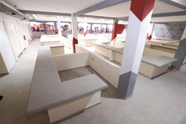 Por: Cortesía Gobernador destaca inversión cercana a los 500 mdp en rehabilitación a mercados