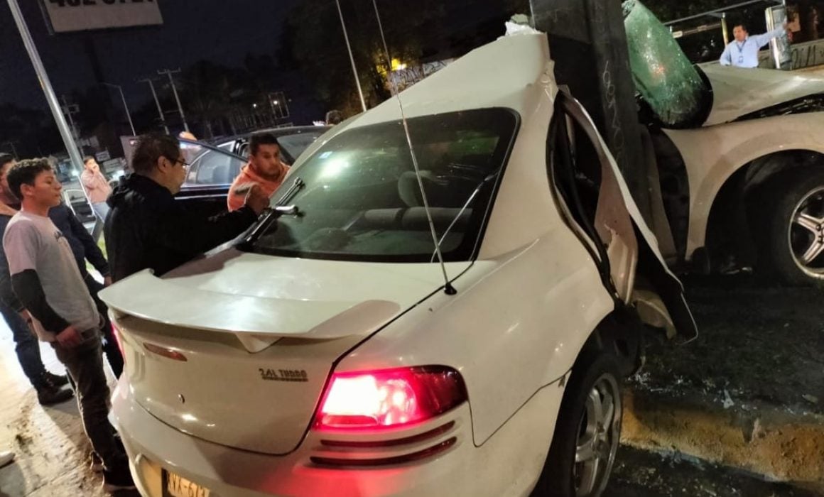 Por: Cortesía Fallece mujer tlaxcalteca tras quedar prensada en accidente en Puebla