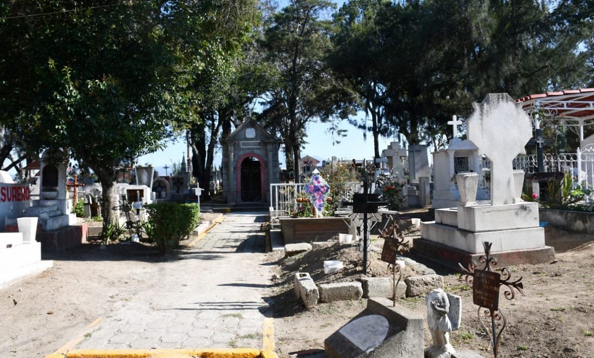 Por: Cortesía Mantienen limpio y ordenado el panteón municipal La piedad en Apetatitlán