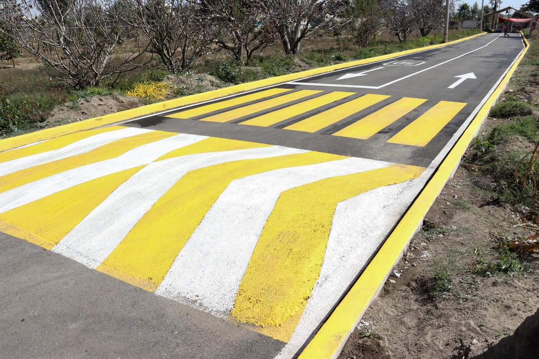 Comunicado oficial Paola Angon entrega calle Lerdo de Tejada en Acuexcomac, atendiendo necesidades de las juntas auxiliares
