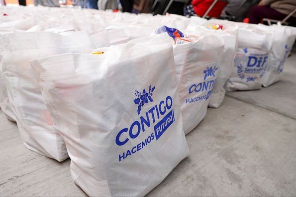 Por: Cortesía Lula Pineda Inicia entrega en Tonantzintla de despensas “Noche Buena”