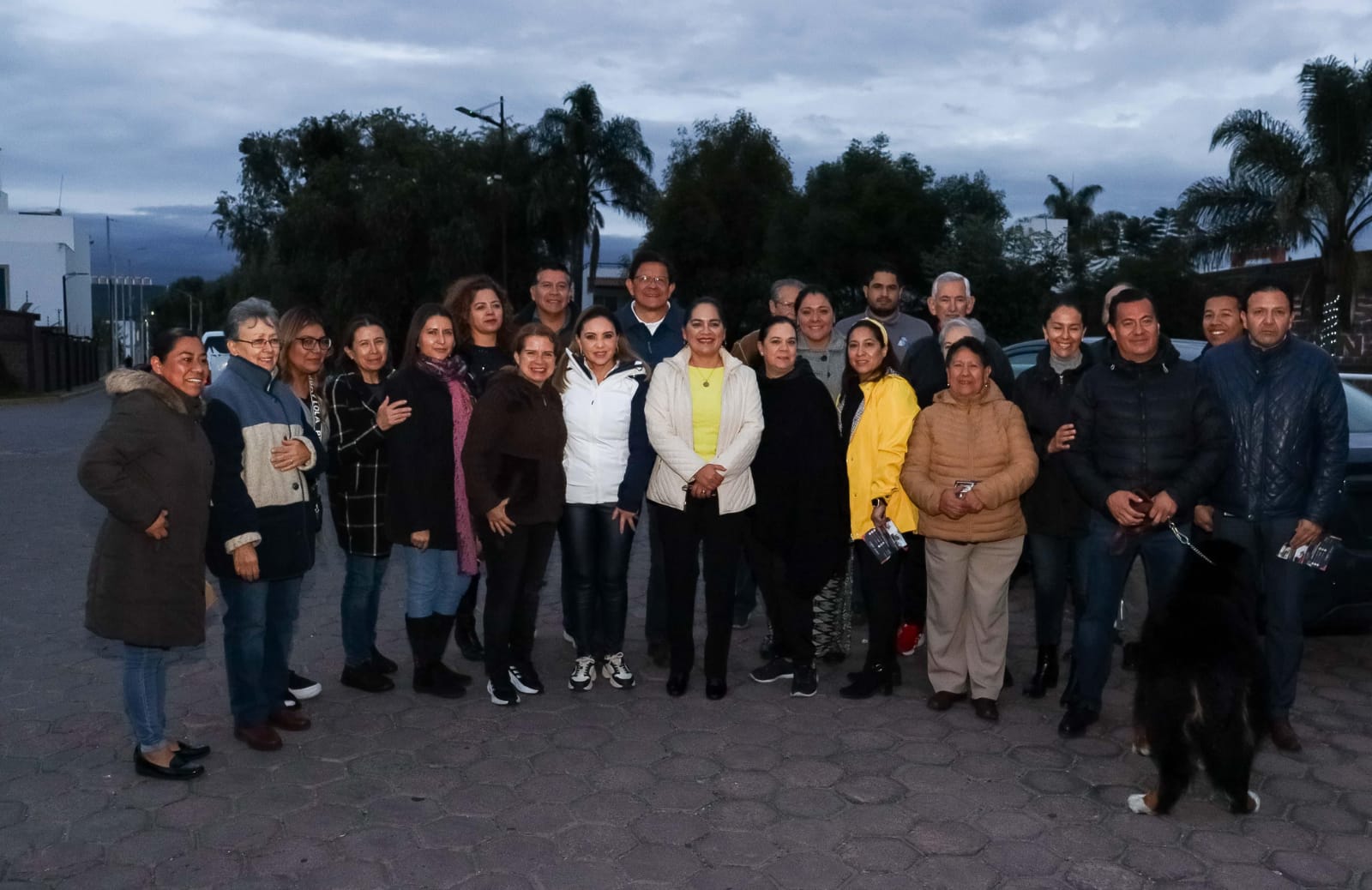 Comunicado oficial Paola Angon responde a peticiones con la pavimentación de la 38 oriente