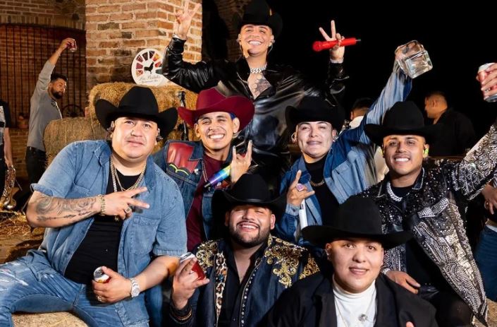 Usuarios inconformes contra Ticketmaster por “venderles” boletos para Grupo Firme que no pidieron