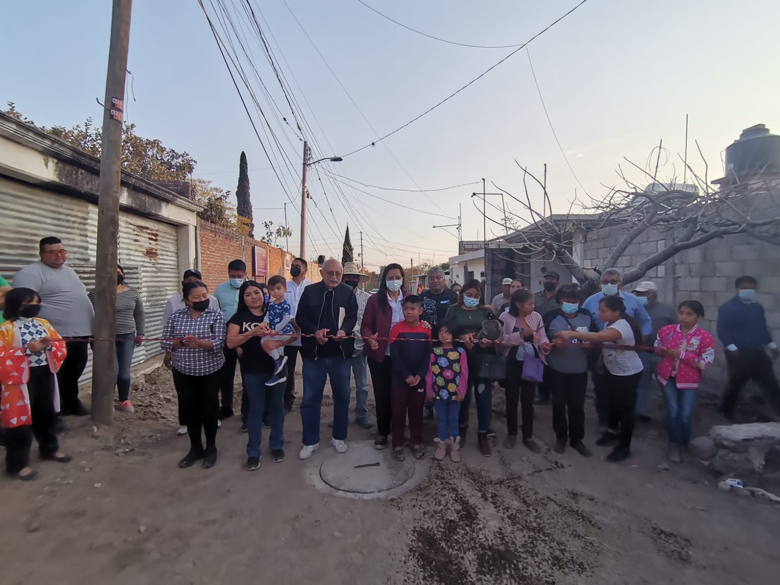 Por: Cortesía Ariadna Ayala en acción para el desarrollo de infraestructura educativa y social en Atlixco