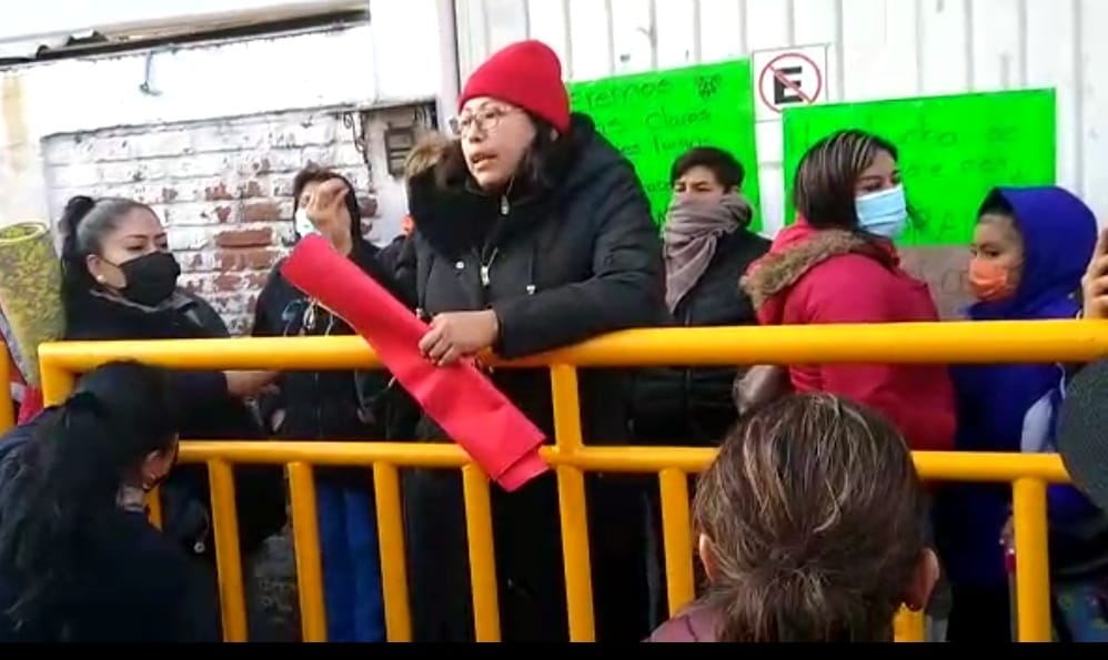 Sin acuerdo SEP y padres de familia del CELMA continua exigencia de destitución de directora general